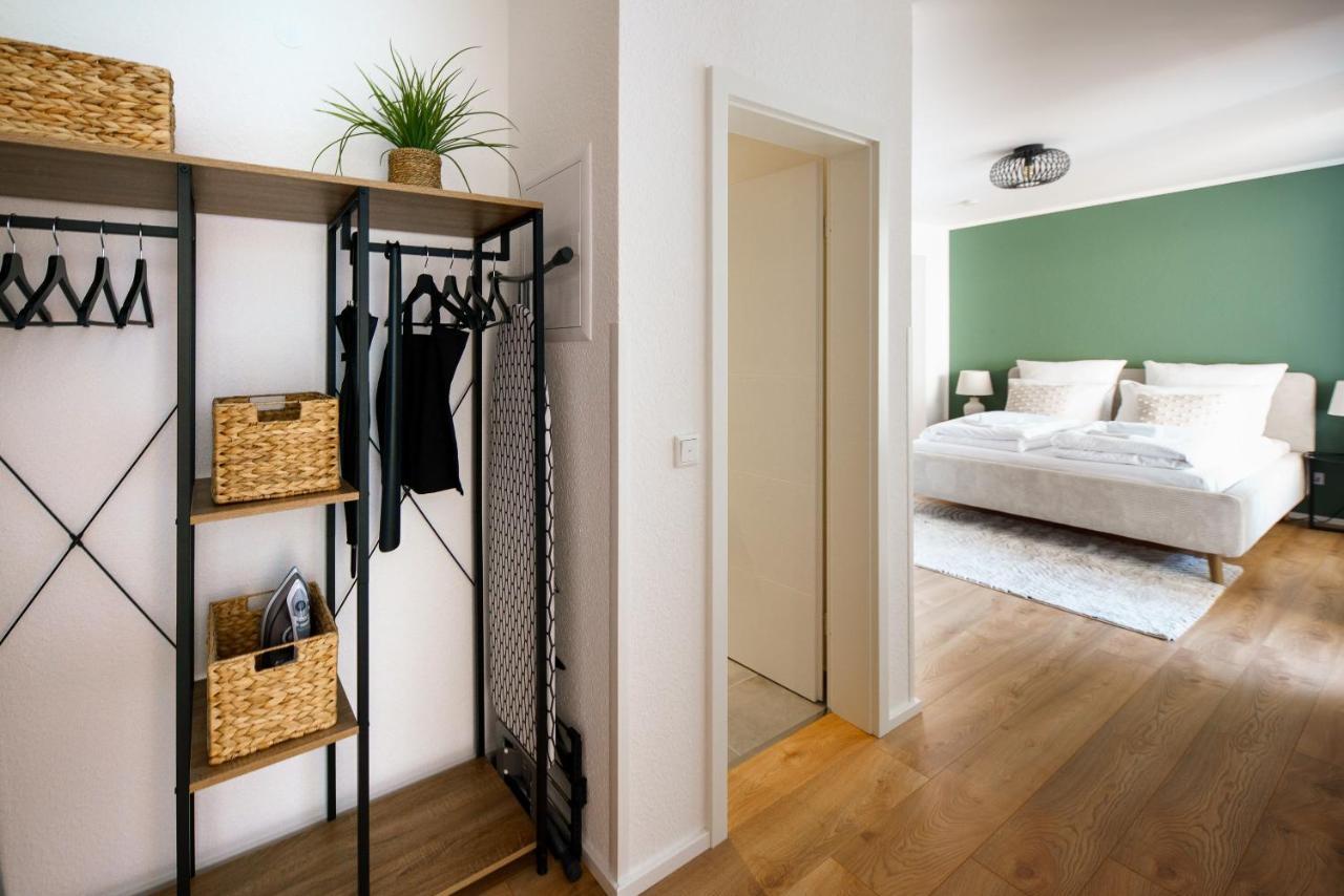 Staytona - Parkpl. - Balkon - Wlan - Netflix - Wfh เทานุสชไตน์ ภายนอก รูปภาพ