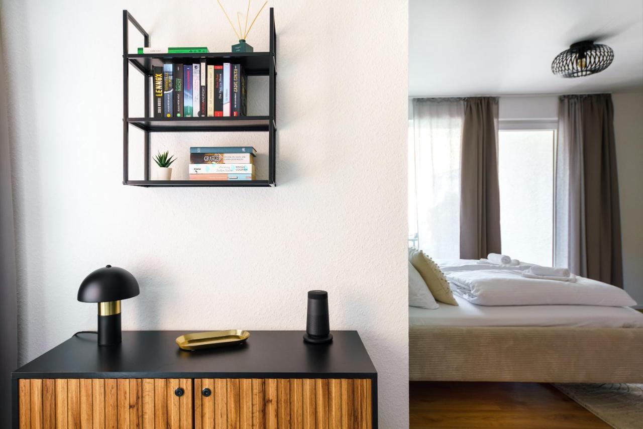 Staytona - Parkpl. - Balkon - Wlan - Netflix - Wfh เทานุสชไตน์ ภายนอก รูปภาพ