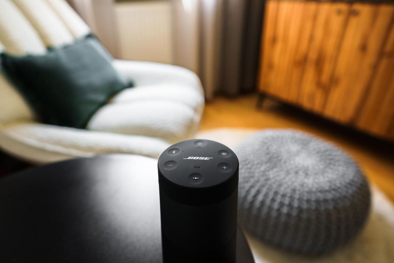 Staytona - Parkpl. - Balkon - Wlan - Netflix - Wfh เทานุสชไตน์ ภายนอก รูปภาพ